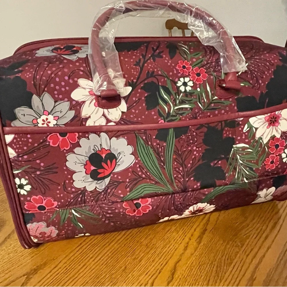 Vera Bradley Convertible Garment Bag Brand new - Picture 1 of 10